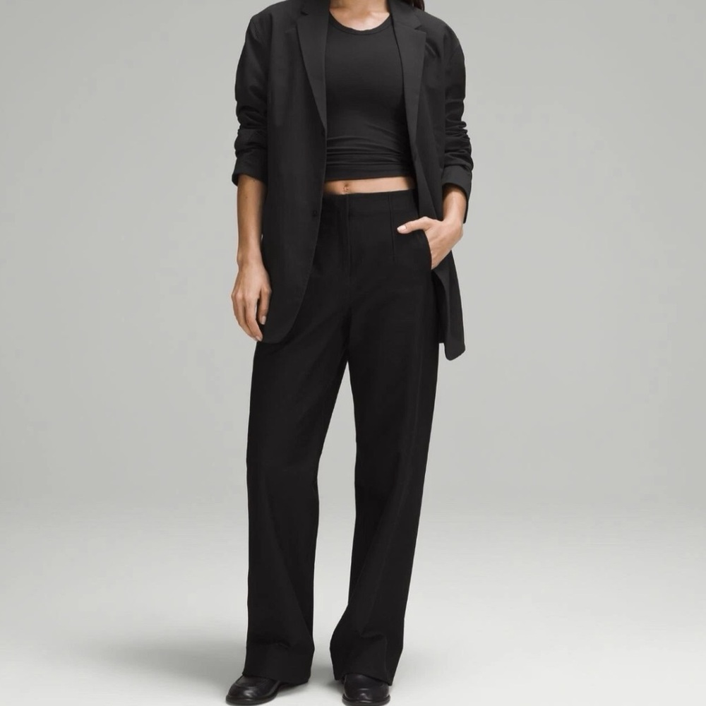 Lululemon Utilitech Relaxed Fit Mid Rise Trouser Blk Sz 4